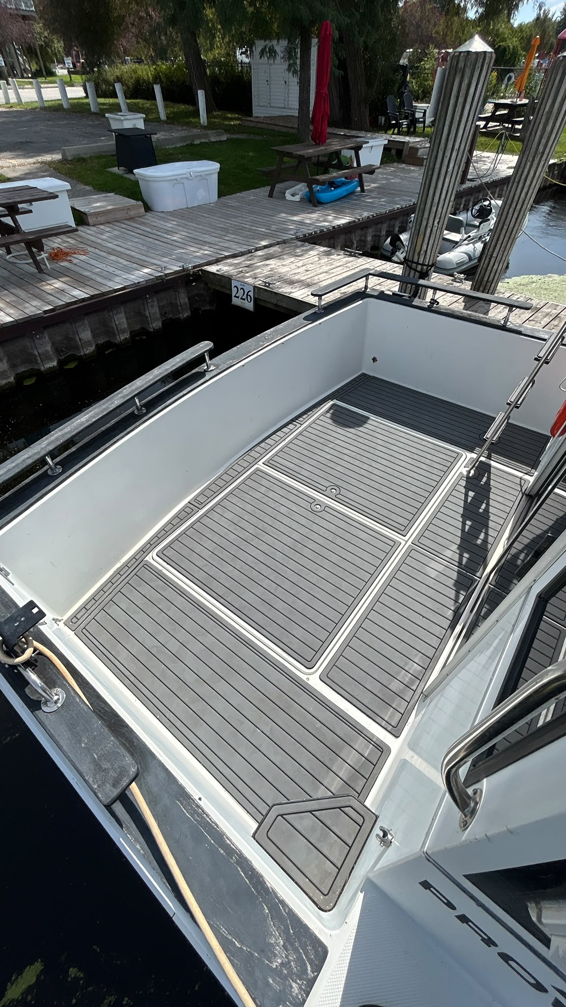 1987 Cooper Prowler 9M Bridge Cruiser photo 04
