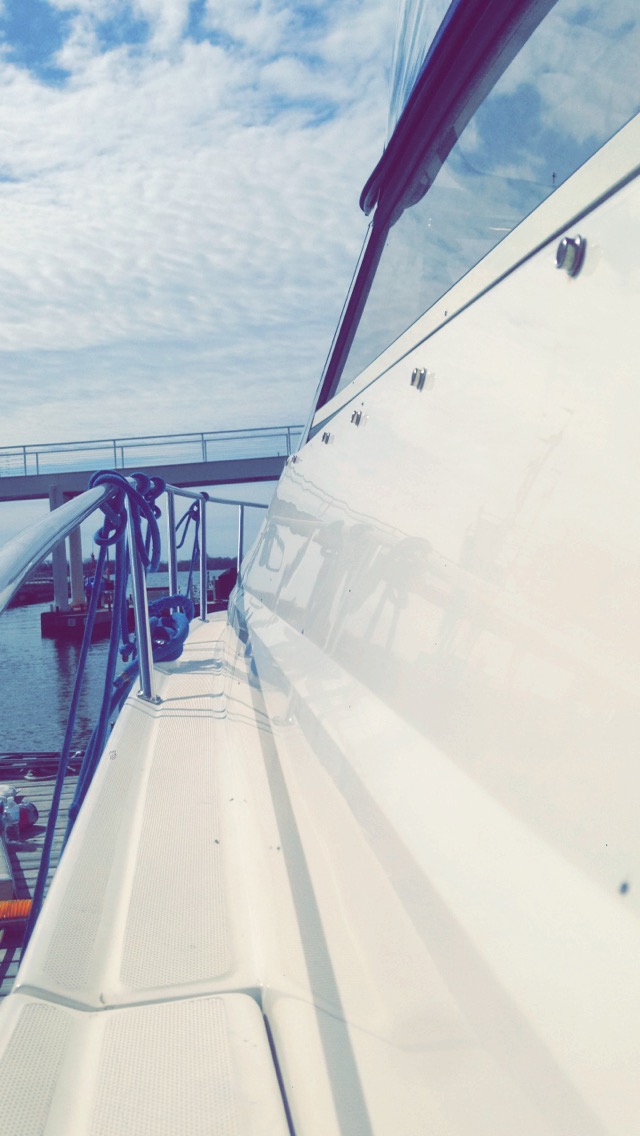 Marine service work